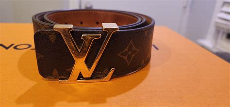 m9608 louis vuitton|is louis vuitton belt genuine.